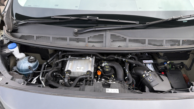 Peugeot Expert Xl Diesel 2.2 BlueHDi 150 Professional Van - Image 8